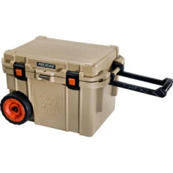 Pelican Wheeled Elite Cooler 45QT/ 42.59L|-|Glacière Elite Sur Roues 45QT/ 42.59L -Pelican Store PLC 32 45QW 7EOutdoor 20Tan 7Ehandle