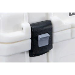 Pelican Wheeled Elite Cooler 45QT/ 42.59L|-|Glacière Elite Sur Roues 45QT/ 42.59L -Pelican Store PLC 32 45QW 7E 7Elatch 20Marine 20 20White d280ca71 b766 420d ba19 aa15955a2484