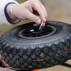 SUP, Canoe And Kayak Transport Cart|-|Chariot De Transport Pour Kayaks, Canots Et Planche à Pagaie SUP -Pelican Store PLS PS3042 7E 7ELifestyle2 20Black 20 20Orange